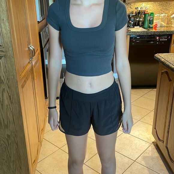 Crop top shirt - Picture 1 of 2